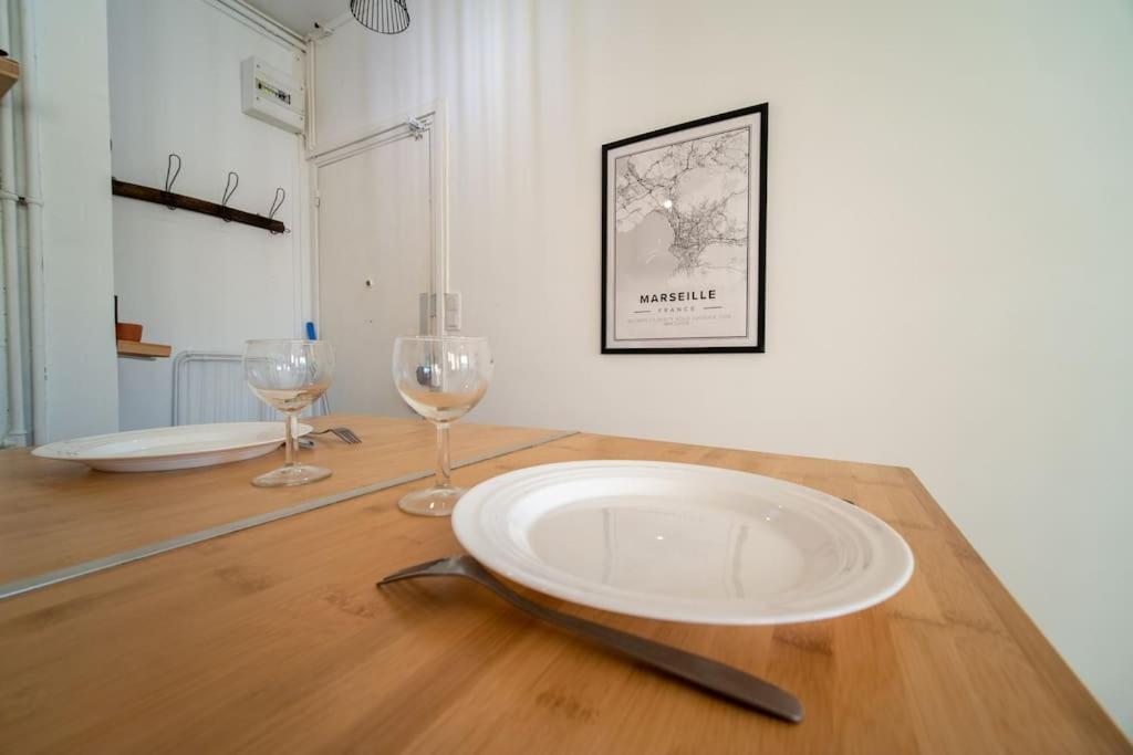 Appartement Tout Equipe 4 Couchages- Vieux Port & Panier Марсель Екстер'єр фото